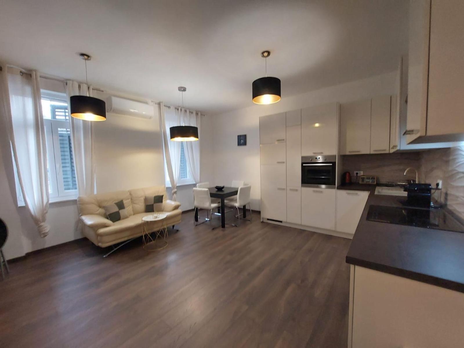 Apartman Lana Rijeka Buitenkant foto